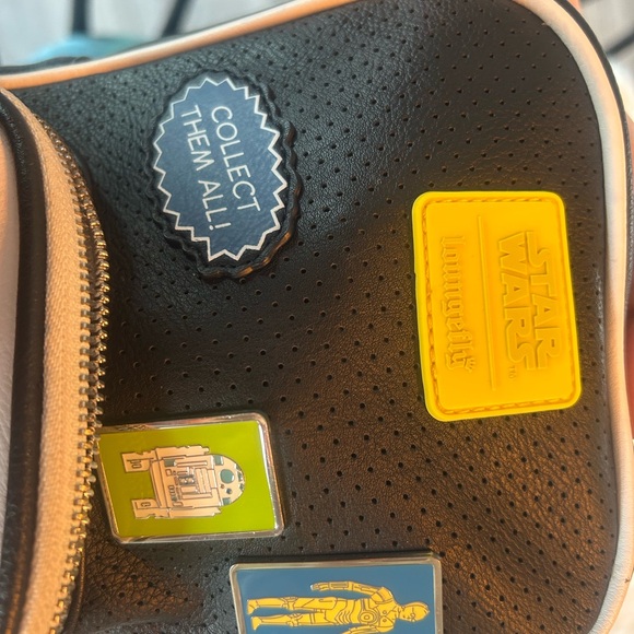 Disney Parks Star Wars Vintage Action Figures Cross Body Bag - Loungefly - Picture 10 of 10